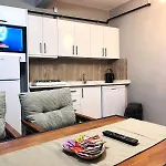 アパート Seten House